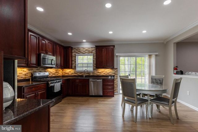 800 CURRAN CT, Galloway, NJ 08205