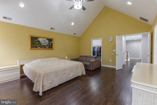 800 CURRAN CT, Galloway, NJ 08205