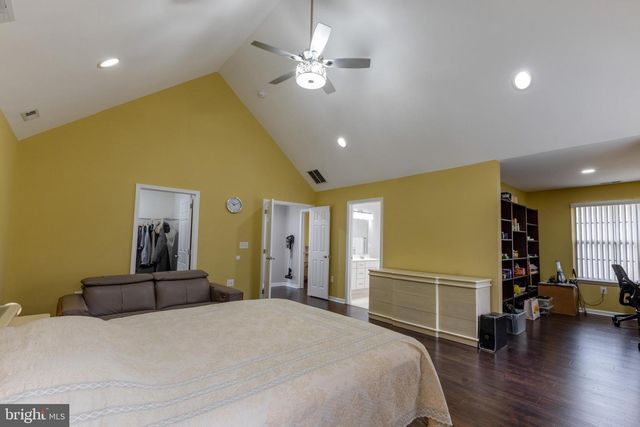 800 CURRAN CT, Galloway, NJ 08205