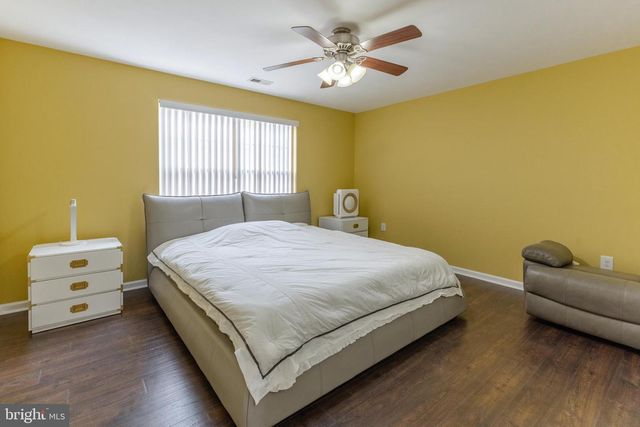 800 CURRAN CT, Galloway, NJ 08205