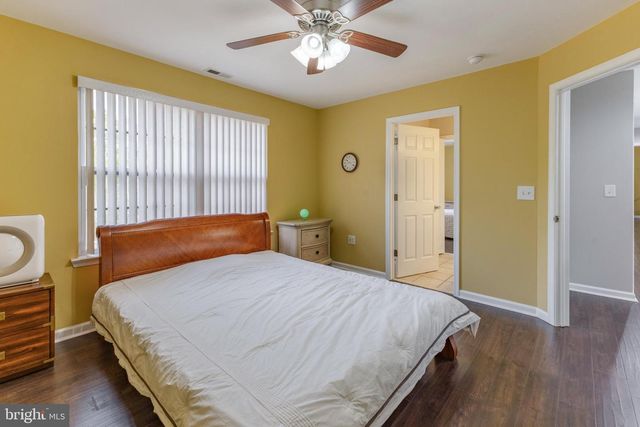 800 CURRAN CT, Galloway, NJ 08205