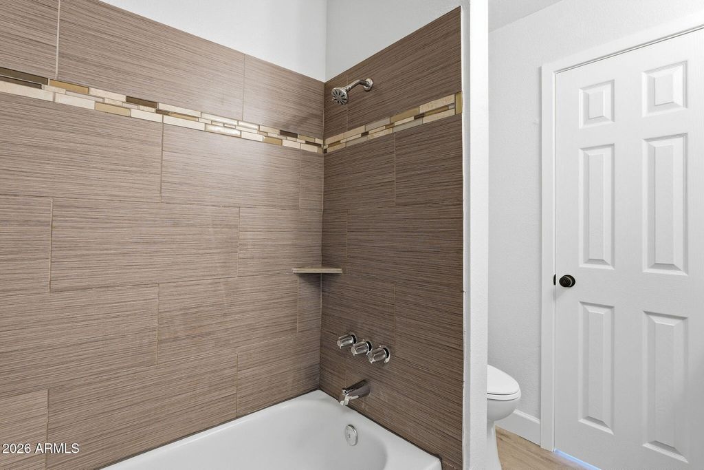 Image 23 of property listing at 3840 N 43RD Avenue 48, Phoenix, AZ 85031