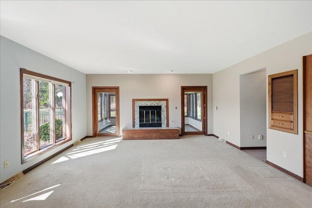 505 Andover Drive, Valparaiso, IN 46383