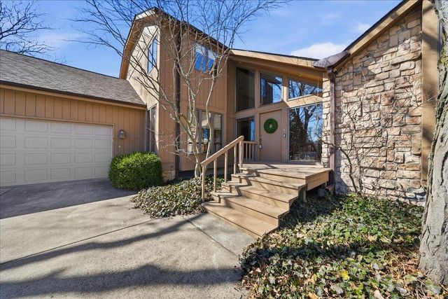 505 Andover Drive, Valparaiso, IN 46383