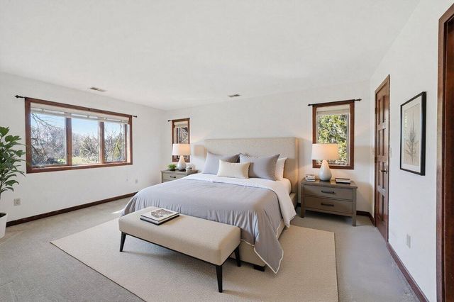 505 Andover Drive, Valparaiso, IN 46383