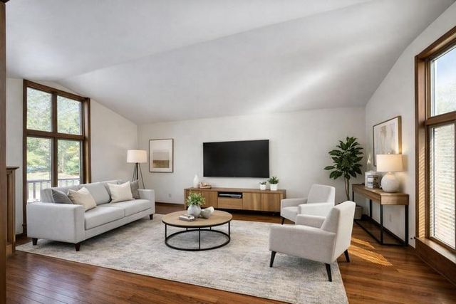 505 Andover Drive, Valparaiso, IN 46383