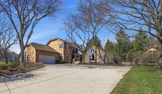 505 Andover Drive, Valparaiso, IN 46383