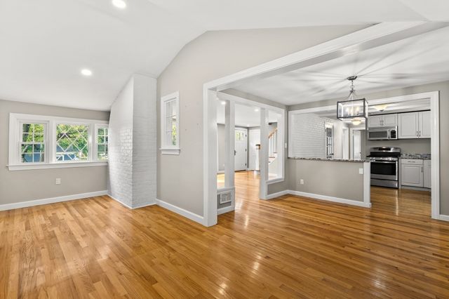 84 Conrad Street, Braintree, MA 02184