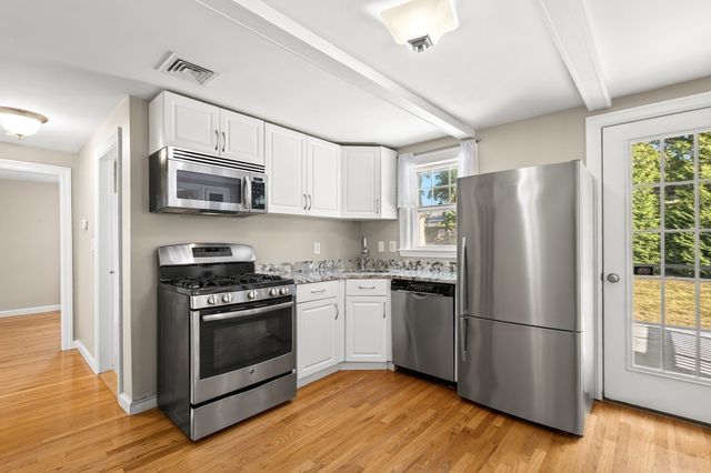 84 Conrad Street, Braintree, MA 02184