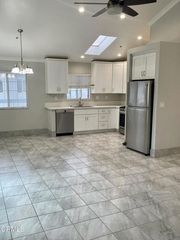 2598 Seahorse Avenue A, Ventura, CA 93001