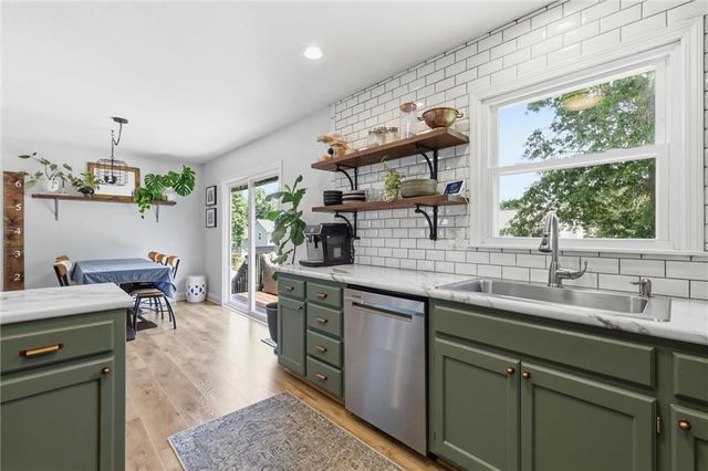 1707 Sunset Drive, Kearney, MO 64060