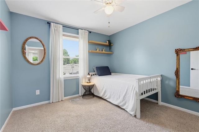 1707 Sunset Drive, Kearney, MO 64060