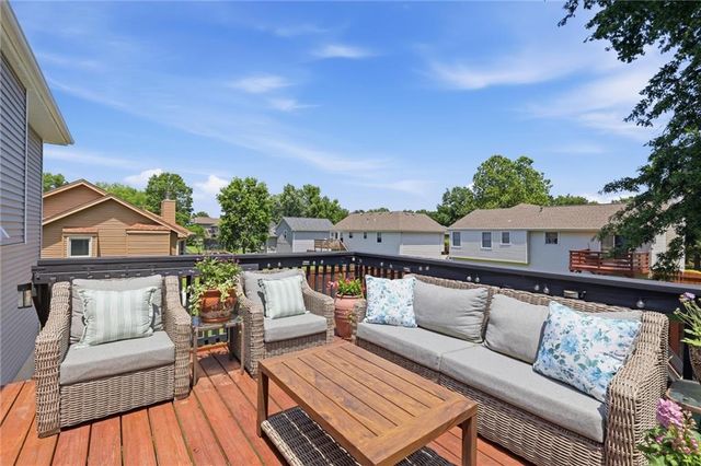 1707 Sunset Drive, Kearney, MO 64060