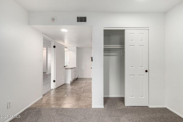 12222 N PARADISE VILLAGE Parkway S 212, Phoenix, AZ 85032