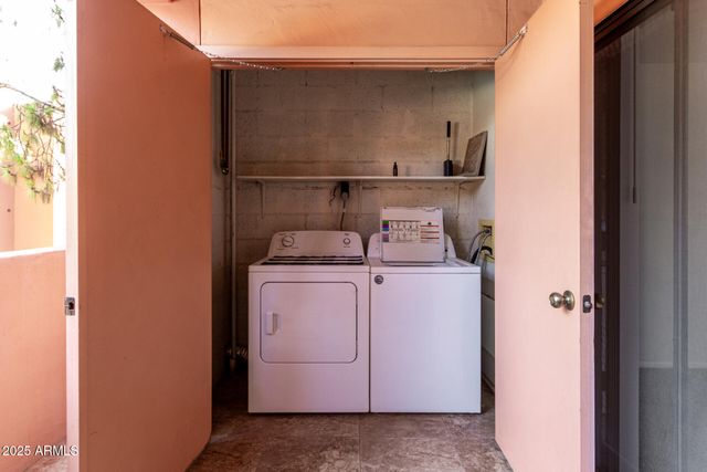 12222 N PARADISE VILLAGE Parkway S 212, Phoenix, AZ 85032