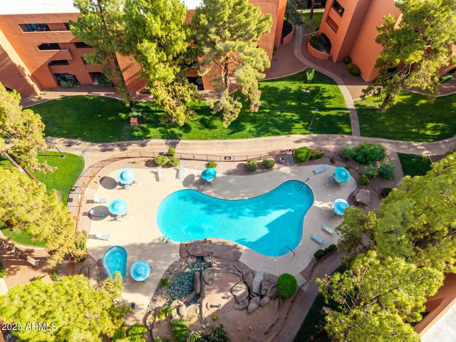 12222 N PARADISE VILLAGE Parkway S 212, Phoenix, AZ 85032