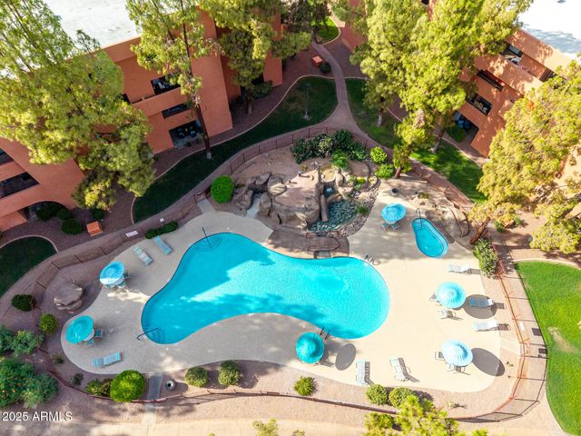 12222 N PARADISE VILLAGE Parkway S 212, Phoenix, AZ 85032