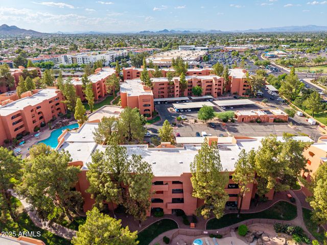 12222 N PARADISE VILLAGE Parkway S 212, Phoenix, AZ 85032