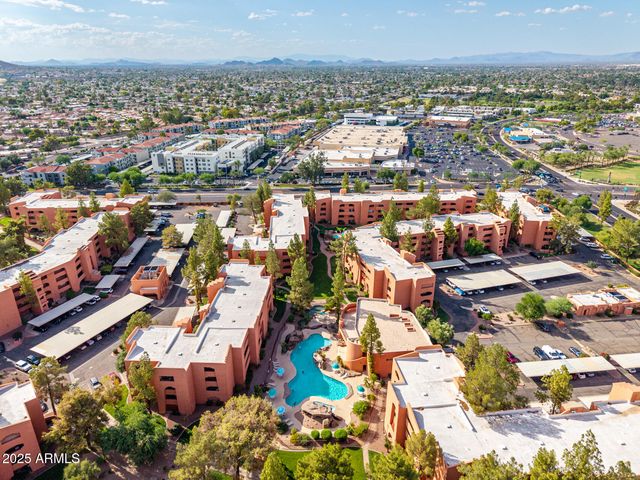 12222 N PARADISE VILLAGE Parkway S 212, Phoenix, AZ 85032