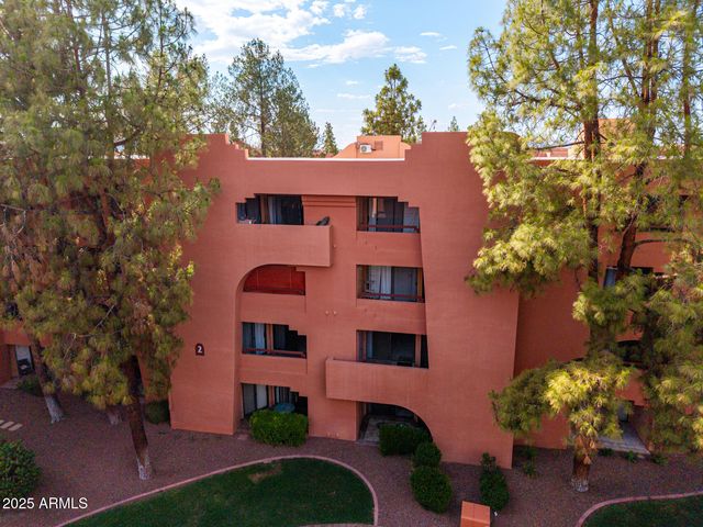 12222 N PARADISE VILLAGE Parkway S 212, Phoenix, AZ 85032