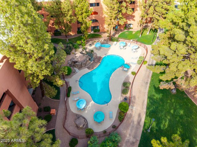 12222 N PARADISE VILLAGE Parkway S 212, Phoenix, AZ 85032