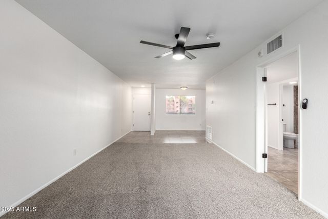 12222 N PARADISE VILLAGE Parkway S 212, Phoenix, AZ 85032