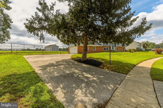 211 MARDALE DR, Somerdale, NJ 08083