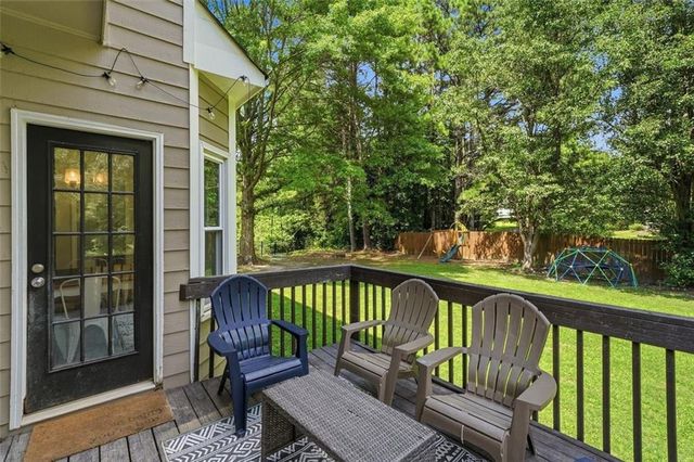 1571 Cooks Pond Drive, Powder Springs, GA 30127