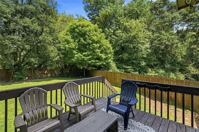 1571 Cooks Pond Drive, Powder Springs, GA 30127