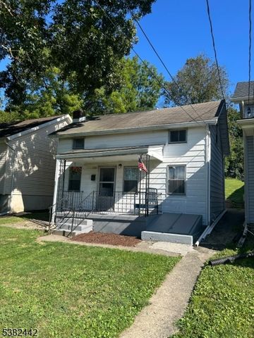 100 Myrtle Ave, Washington Boro, NJ 07882