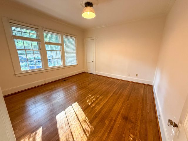 1801 Hixson Pike, Chattanooga, TN 37405