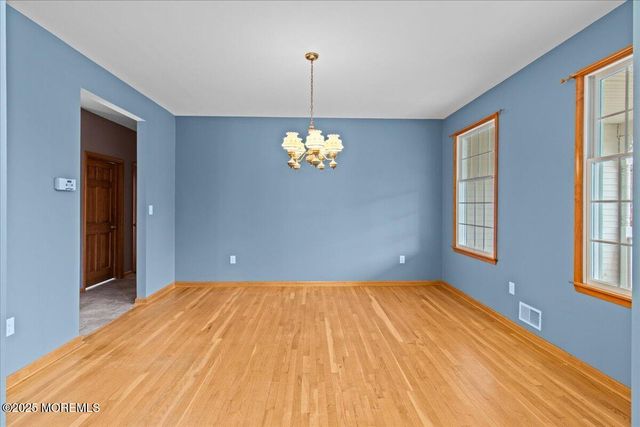 73 Porter Road, Howell, NJ 07731