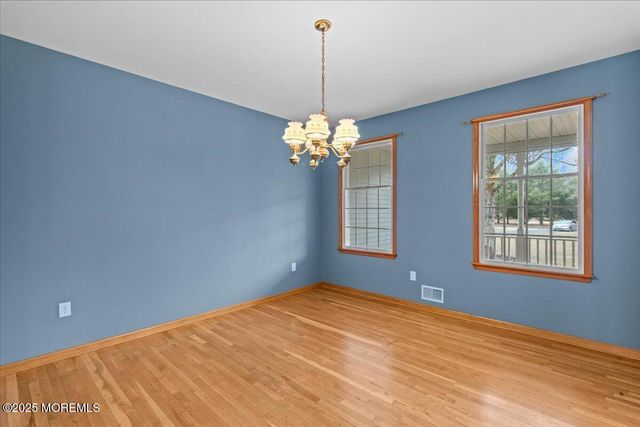 73 Porter Road, Howell, NJ 07731