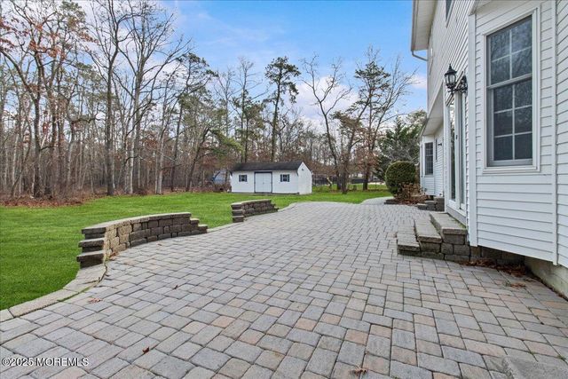 73 Porter Road, Howell, NJ 07731