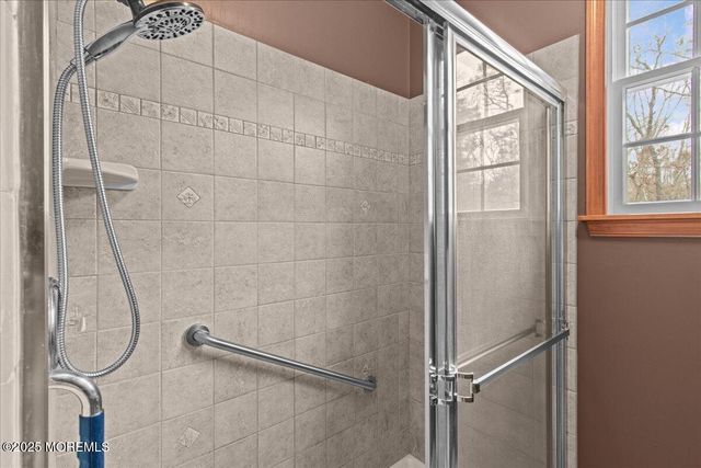 73 Porter Road, Howell, NJ 07731