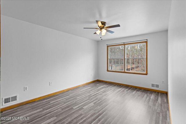 73 Porter Road, Howell, NJ 07731