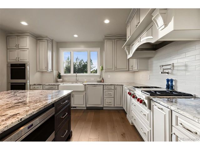 770 International Isle Dr, Castle Rock, CO 80108