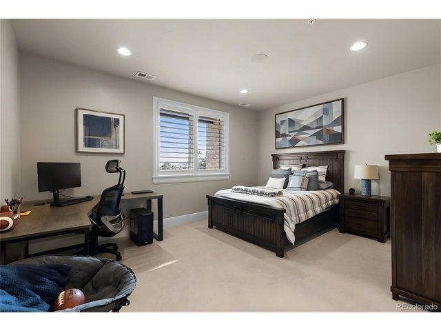 770 International Isle Dr, Castle Rock, CO 80108
