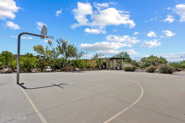 10534 E George Brookbank Place, Tucson, AZ 85747