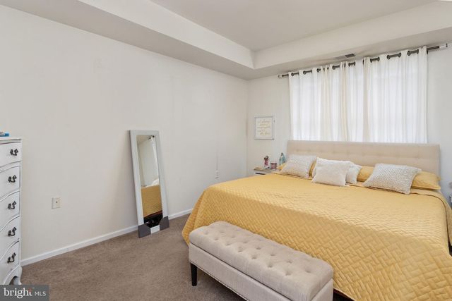 151 MEADOWLARK DR, Hamilton, NJ 08690