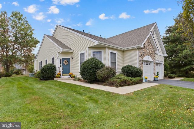 151 MEADOWLARK DR, Hamilton, NJ 08690