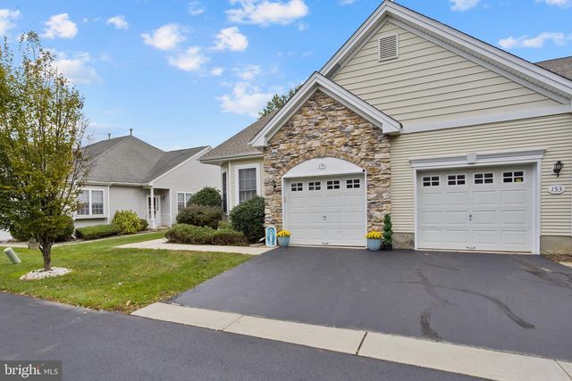 151 MEADOWLARK DR, Hamilton, NJ 08690