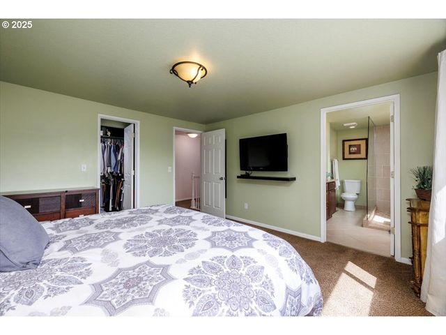 4905 Nw KAHNEETA Ct, Portland, OR 97229