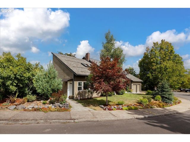 4905 Nw KAHNEETA Ct, Portland, OR 97229