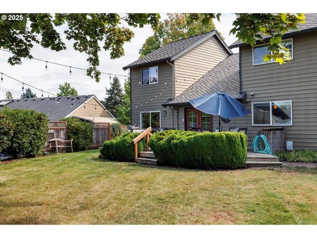 4905 Nw KAHNEETA Ct, Portland, OR 97229