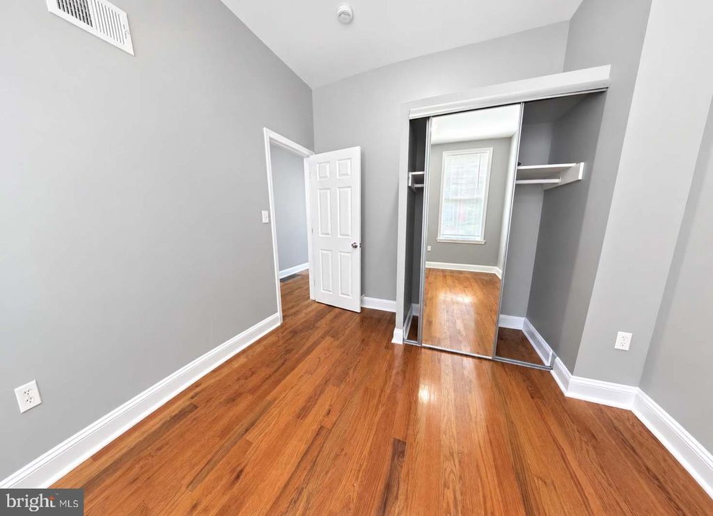 2222 N 10TH ST, PHILADELPHIA, PA 19133 — photo 5
