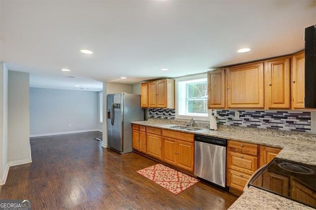 174 Rivertown Road, Fairburn, GA 30213