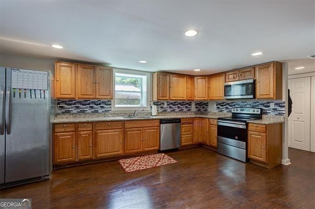 174 Rivertown Road, Fairburn, GA 30213