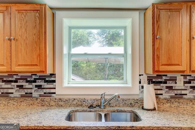 174 Rivertown Road, Fairburn, GA 30213