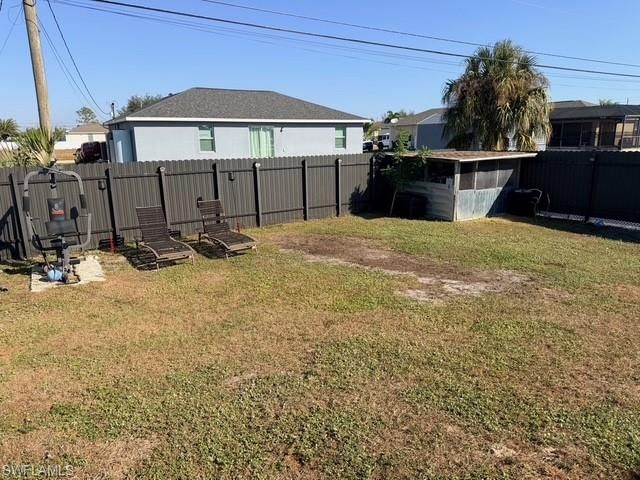 423 Kismet PKWY E, Cape Coral, FL 33909